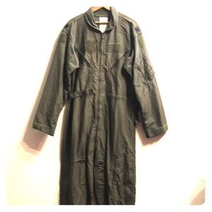 Size 44r flight suit in green!